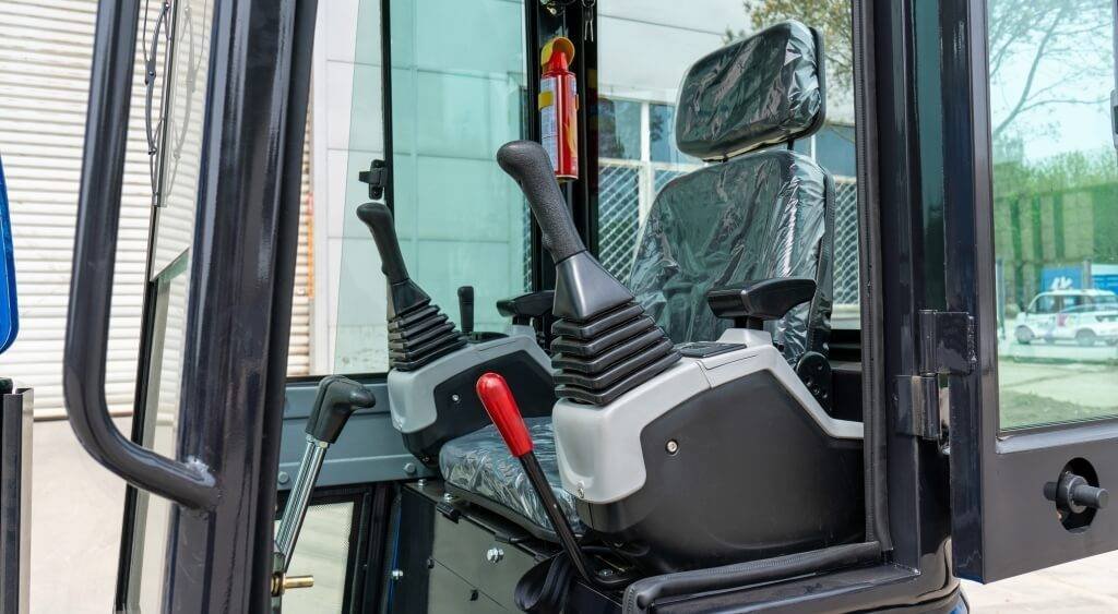 18-FLEX-PRO-1.8-Ton-Mini-Excavator-3.jpg 18-FLEX-PRO-1.8-Ton-Mini-Excavator-3.jpg