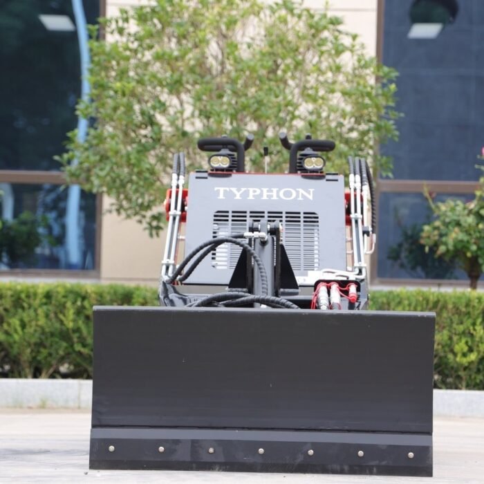 Skid-Steer-Loader-Bull-Dozer-Attachment-USA3.jpg Skid-Steer-Loader-Bull-Dozer-Attachment-USA3.jpg