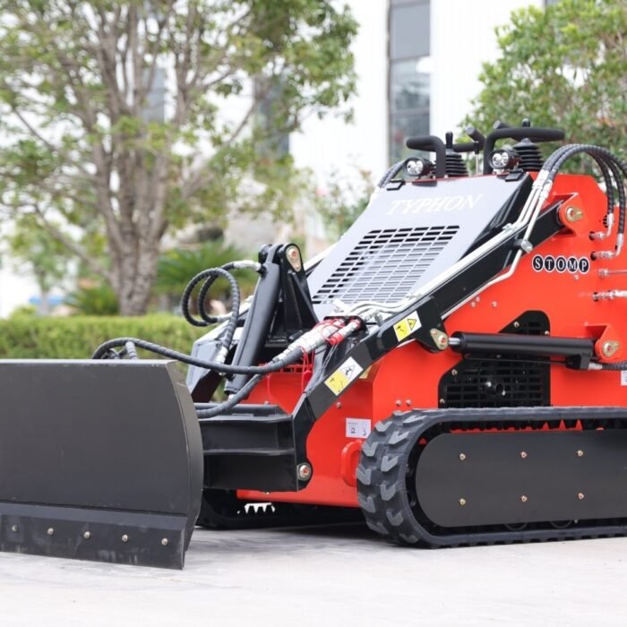 Skid-Steer-Loader-Bull-Dozer-Attachment-USA6.jpg Skid-Steer-Loader-Bull-Dozer-Attachment-USA6.jpg