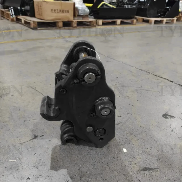 TYPHON-2.5-Ton-Mini-Excavator-Attachment5.webp