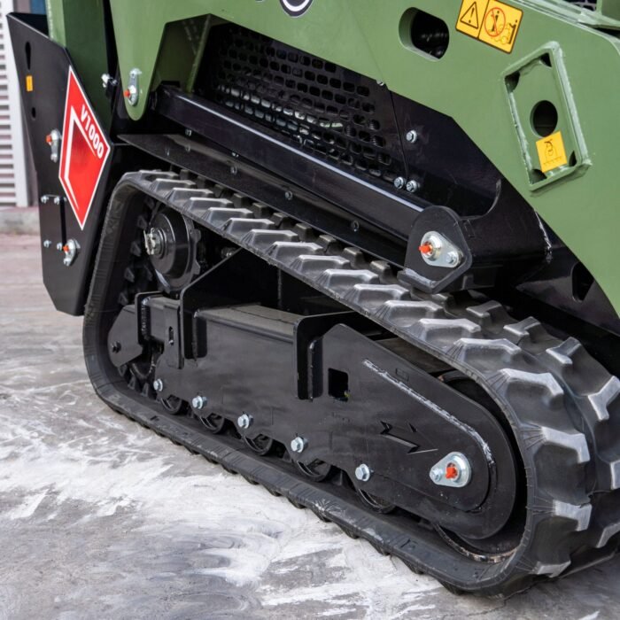 TYPHON-Stomp-V1000-24HP-Kubota-D1105-Water-Cooled-Diesel-Skid-Steer-Pilot-Control30-scaled-1.jpg
