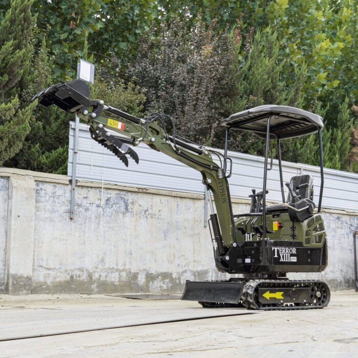 TYPHON-TERROR-XIII-PRO-Mini-Excavator-26-scaled-1.jpg TYPHON-TERROR-XIII-PRO-Mini-Excavator-26-scaled-1.jpg