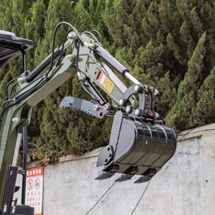 TYPHON-TERROR-XIII-PRO-Mini-Excavator-3-scaled-1.jpg TYPHON-TERROR-XIII-PRO-Mini-Excavator-3-scaled-1.jpg