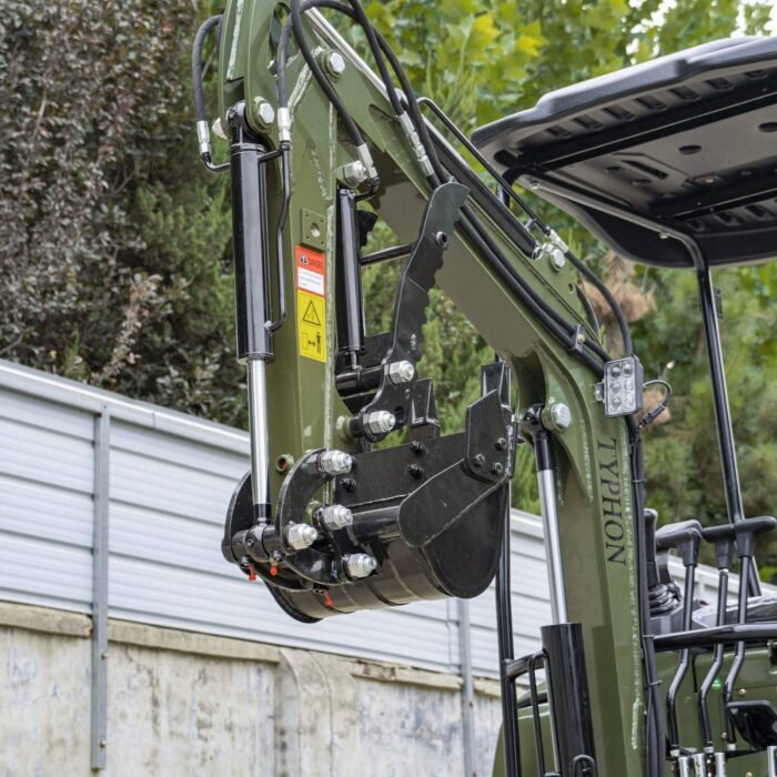 TYPHON-TERROR-XIII-PRO-Mini-Excavator-46-scaled-1.jpg TYPHON-TERROR-XIII-PRO-Mini-Excavator-46-scaled-1.jpg