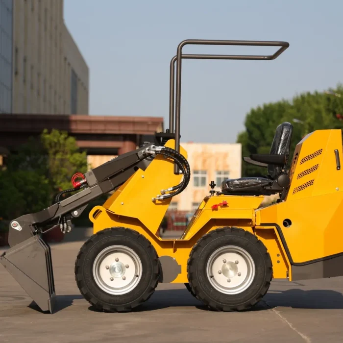 TYPHON-Thunder-VI-23hp-EPA-BS-Engine-Wheel-Loader7.webp TYPHON-Thunder-VI-23hp-EPA-BS-Engine-Wheel-Loader7.webp