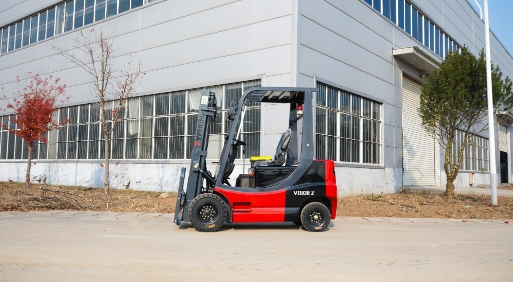 TYPHON-VIGOR-2-Electric-Forklift-2-1.jpg TYPHON-VIGOR-2-Electric-Forklift-2-1.jpg