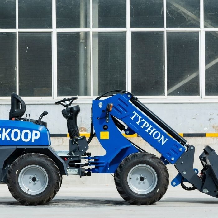 TYPHON-Wheel-Loader-with-Kubota-D1105-engine-1.jpg TYPHON-Wheel-Loader-with-Kubota-D1105-engine-1.jpg
