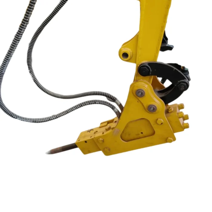 4-111.webp TYPHON Attachments Hydraulic Break Hammer Attachment for Mini Digger USA – product detail image 3